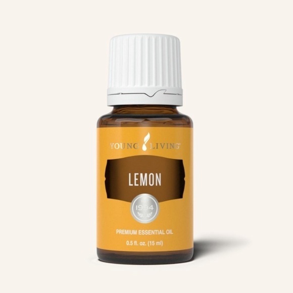 Young Living Lemon essential oil 15ml - Picture 2 of 7